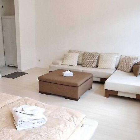 Luna City-Apartment 80Qm 2 Zimmer 2 Baeder 20Km Messe Airport كريفيلد المظهر الخارجي الصورة