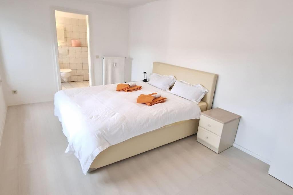 Luna City-Apartment 80Qm 2 Zimmer 2 Baeder 20Km Messe Airport كريفيلد المظهر الخارجي الصورة